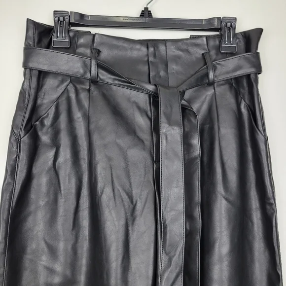 NWT Lucy Paris Faux Leather Paperbag-Waist Pants in Black - Picture 4 of 13